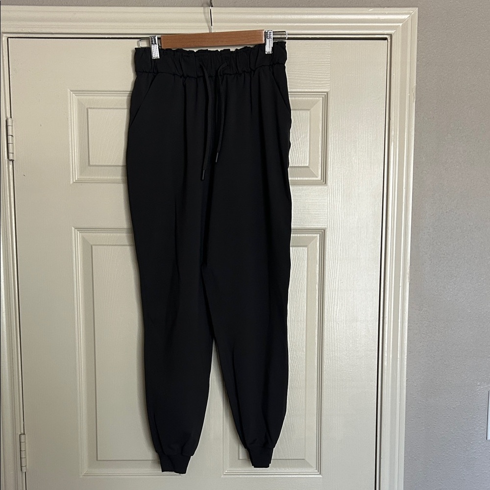 Lululemon Charcoal Grey Jogger Pants